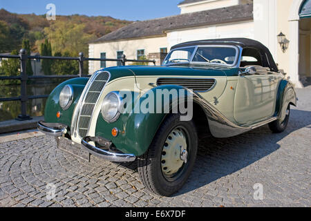 BMW Vintage 327-28, convertible, salon de voiture, construit en 1939 Banque D'Images