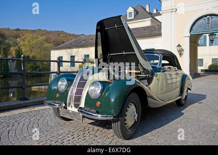 BMW Vintage 327-28, convertible, salon de voiture, construit en 1939 Banque D'Images