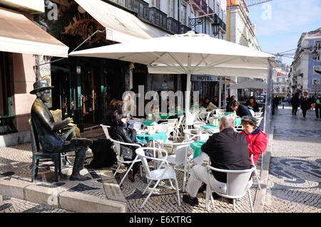 'Art Nouveau', un café Brasileira Rua Garrett, quartier du Chiado, Lisbonne, Lisboa, Lisbonne Région District, Portugal Banque D'Images