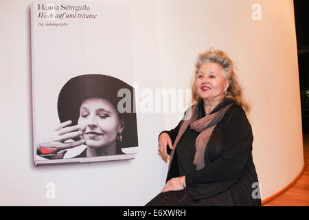 Présentation d'Hanna Schygulla son autobiographie ' Wach auf und traeume ' Literaturhaus à Munich avec Hanna Schygulla : où : Munich, Allemagne Quand : 27 Mars 2014 Banque D'Images