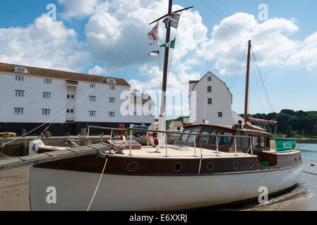 Woodbridge Tidemill Tidemill, le port de plaisance, Woodbridge, Suffolk, Angleterre, Royaume-Uni. Banque D'Images