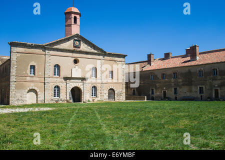 Le Perthus, Pyrénées-Orientales, Languedoc-Roussillon, France Banque D'Images