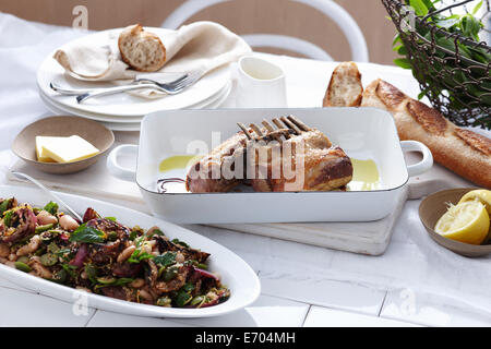 Côtelettes d'agneau à la menthe taboulé Banque D'Images