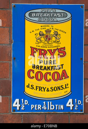 Vintage metal publicité rejoignez pour Fry's petit-déjeuner pur cacao. Banque D'Images