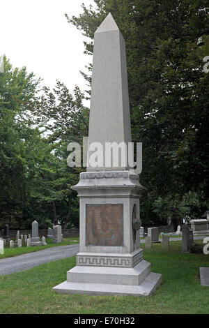 Tombe du Général George Armstrong Custer, 1839 - 1876, cimetière de West Point, New York Banque D'Images