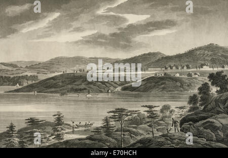 West Point - une vue sur la rivière Hudson à partir de ci-dessus les rives d'en face de l'académie militaire de West Point, New York. Montre également les hommes à la ligne entre les rochers, un homme debout sur la rive près de une barque transportant trois hommes, et de l'autre côté de la rivière un sidewheel steamship. Au-dessus de la rivière, de l'autre côté, sont les bâtiments de West Point, avec des collines en arrière-plan, vers 1825 Banque D'Images