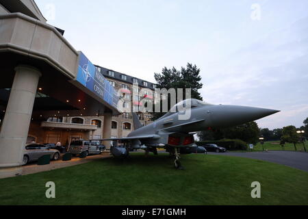 Newport, Pays de Galles, Royaume-Uni. 3 Septembre, 2014. Sur la photo : Un avion militaire en face de l'hôtel Celtic Manor, le principal lieu d'exposition pour le sommet de l'OTAN. Re : Sommet de l'OTAN, Celtic Manor près de Newport, Pays de Galles UK : Crédit D Legakis/Alamy Live News Banque D'Images