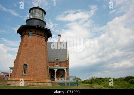 USA, Rhode Island, Block Island, Mohegan Bluffs, Sud-Est, Phare. Monument Historique, ch. 1887. Banque D'Images