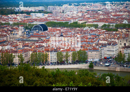 Ville de Lyon vu de la Basilique Notre-Dame de Fourvière, Lyon, Rhône-Alpes, France Banque D'Images