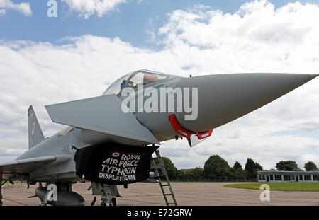 L'Eurofighter est stationné sur le tarmac de l'aéroport Bigging Hill Banque D'Images