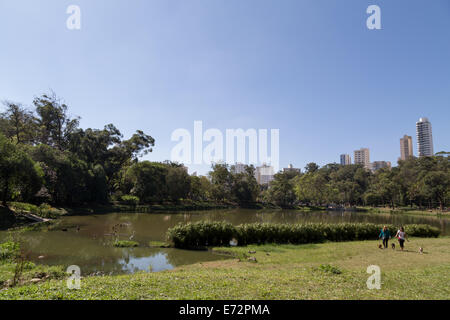 Parque da Aclimacao, l'un des plus beaux parcs et bien connu dans le centre-ville de Sao Paulo, Brésil Banque D'Images