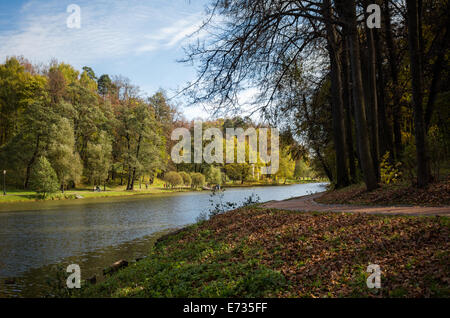 L'automne dans le parc Tsaritsyno à Moscou, Russie Banque D'Images