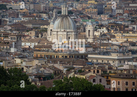 Le paysage urbain de Rome : Dôme de Santa Agnese in Agone (Piazza Navona) d'Gianiculum hill Banque D'Images