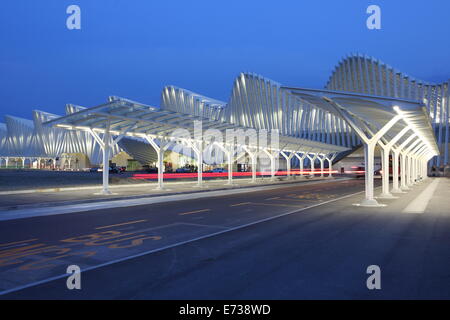 La gare, conçue par Santiago Calatrava, Reggio Emilia, Emilia Romagna, Italie, Europe Banque D'Images