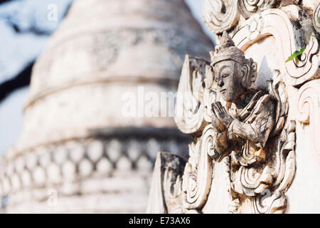 Détail du Temple, Nget Pyaw Taw Pagode, Pindaya, Myanmar (Birmanie), l'Asie Banque D'Images