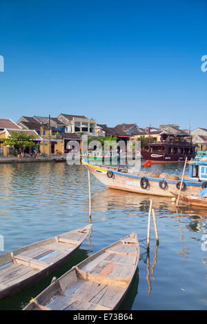 Bateaux sur la rivière Thu Bon, Hoi An, UNESCO World Heritage Site, Quang Nam, Vietnam, Indochine, Asie du Sud-Est, l'Asie Banque D'Images