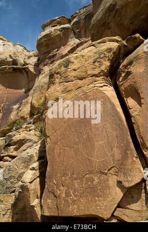 Fourche à sec Art Rock Canyon, situé sur McConkie Ranch, Fremont, style datant de 700 à 1200 AD AD, près de Vernal, Utah, USA Banque D'Images