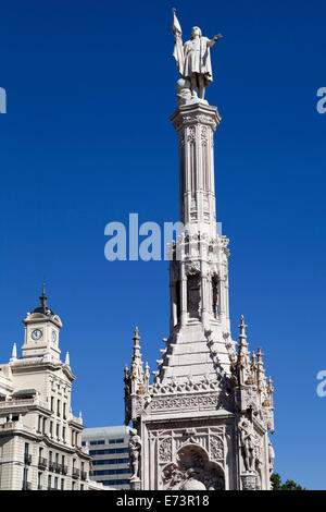 Espagne, Madrid, statue de Christophe Colomb à Plaza de Colón. Banque D'Images