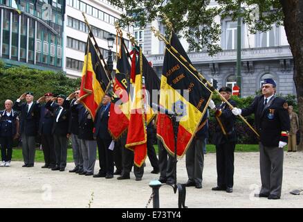 Bruxelles, Belgique. 12Th Mar, 2014. Anciens combattants prennent part à une cérémonie organisée pour marquer le 70e anniversaire de la libération de Bruxelles à Bruxelles, Belgique, le 5 septembre 2014. © Gong Bing/Xinhua/Alamy Live News Banque D'Images