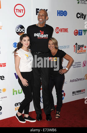 Hollywood, Los Angeles, Californie, USA. 5 Septembre, 2014. Hailee Steinfeld, Kareem Abdul-Jabbar, Katie Couric assiste au 4e congrès biennal Stand Up to cancer qui s'est tenue à l'Kodak Theater à Hollywood, Californie le 5 septembre 2014. 2014 : Crédit D. Long/Globe Photos/ZUMA/Alamy Fil Live News Banque D'Images