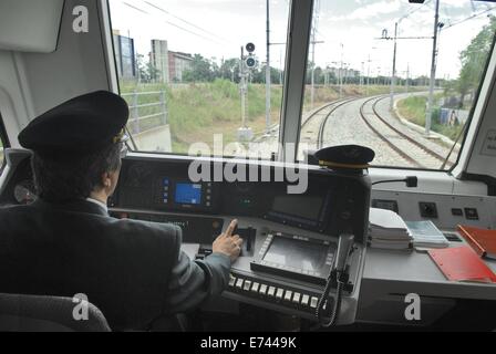 Chemins de fer de banlieue de Milan (Italie), lieu de conduite à bord d'un train de banlieue Banque D'Images