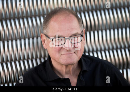 Hambourg, Allemagne. 28 août, 2014. dpa-exclusif - porte sur l'objectif du photographe à Hambourg, Allemagne, 28 août 2014. M. Klaussner célébrera son 65e anniversaire le 13 septembre 2014. PHOTO : CHRISTIAN CHARISIUS/dpa/Alamy Live News Banque D'Images