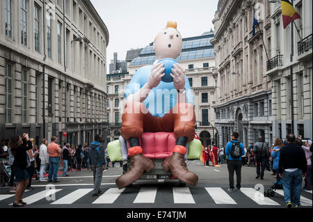 Bruxelles, Belgique. Sep 6, 2014. Bateau pneumatique de série BD belge Tin Tin caractère prend part à la Balloon's Day Parade dans le cadre du rapport annuel de Comic Book Festival à Bruxelles, Belgique Le 06.09.2014 Crédit : afp photo alliance/Alamy Live News Banque D'Images