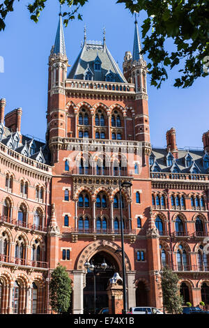 St.Pancras Renaissance hotel - Londres Banque D'Images