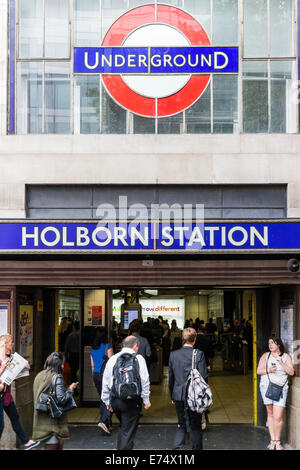 La station de métro Holborn entrée - Londres Banque D'Images