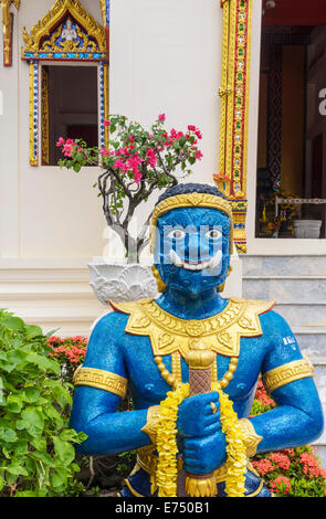 Détail gardien à Wat Karon Karon, l'île de Phuket, Thaïlande Banque D'Images