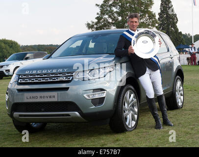 Stamford, au Royaume-Uni. Sep 7, 2014. La Land Rover Burghley Horse Trials. Andrew Nicholson [USA] équitation Avebury gagner le 2014 Land Rover Burghley Horse Trials. La Land Rover Burghley Horse lieu 4e - 7e septembre. Stephen Bartholomew/Stephen Bartholomew Photography Banque D'Images