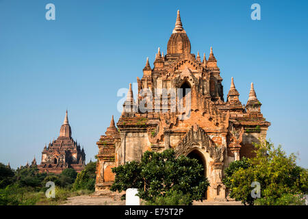 Temples, pagodes et stupas dans le complexe du temple du plateau de Bagan, Mandalay Division, Myanmar ou Birmanie Banque D'Images