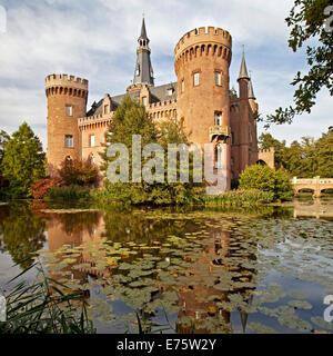 Schloss Moyland Castle, château, musée d'Art Moderne, près de Bedburg-Hau, Rhénanie du Nord-Westphalie, Allemagne Banque D'Images