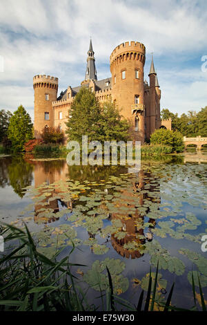 Schloss Moyland Castle, château, musée d'Art Moderne, près de Bedburg-Hau, Rhénanie du Nord-Westphalie, Allemagne Banque D'Images