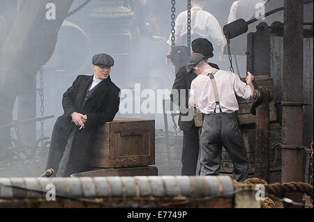 Cillian Murphy films scènes pour la deuxième série de crime drama 'pointu' oeillères sur place au Black Country Museum avec : Cillian Murphy Où : Dudley, West Midlands, Royaume-Uni Quand : 05 Mars 2014 Banque D'Images