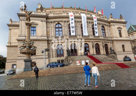 Le Rudolfinum, un auditorium de musique sur la place Jan Palach à Prague, République Tchèque Banque D'Images