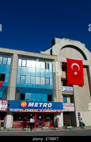 Le Büyük Otogar main long distance bus station, quartier de Bayrampasa, Istanbul, Turquie, Europe Banque D'Images