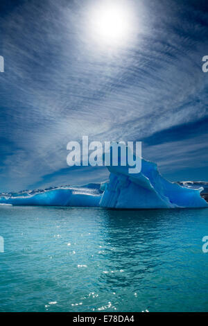 Les icebergs en Lago Argentino au pied du glacier Upsala, Patagonie, Argentine Banque D'Images