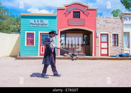 Acteurs participe à la reconstitution de l'OK Corral gunfight à Tombstone , Arizona Banque D'Images