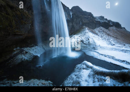 Seljalandsfoss en hiver, le sud de l'Islande Banque D'Images