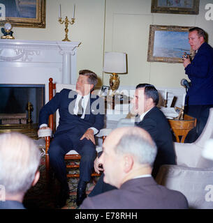 Le président John F Kennedy Rencontre avec Andrei Gromyko, Banque D'Images