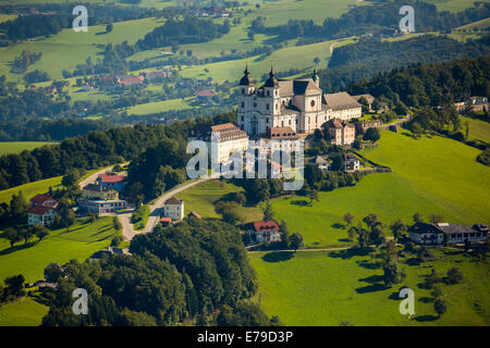 Vue aérienne, Sonntagberg Basilique, Préalpes de prés, Sonntagberg, Basse Autriche, Autriche Banque D'Images