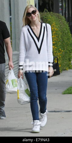 Jaime King laissant restaurant limonade avec de la nourriture à emporter avec : Jaime King Où : Los Angeles, California, United States Quand : 07 Mars 2014 Banque D'Images