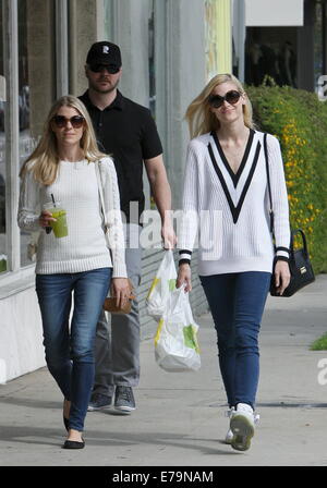 Jaime King laissant restaurant limonade avec de la nourriture à emporter avec : Jaime King Où : Los Angeles, California, United States Quand : 07 Mars 2014 Banque D'Images