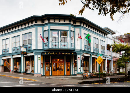 Cask et Goelette Public House & Restaurant Friday Harbor, San Juan Island Washington Banque D'Images