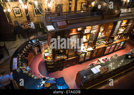 Le pub traditionnel Chambre de comptage dans Cornhill, Square Mile, Ville de London, UK Banque D'Images