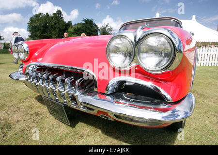 Une Chevrolet Corvette 1959 à un salon de voitures dans le sud de l'Angleterre, 2014 Banque D'Images