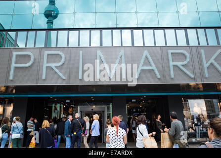 Primark à Alexanderplatz Berlin Allemagne Banque D'Images