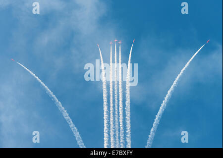 Morges, Suisse - 6 SEPTEMBRE : afficher des flèches rouges RAF aerobatic team on AIR14 aéronautique à Payerne, Suisse Banque D'Images