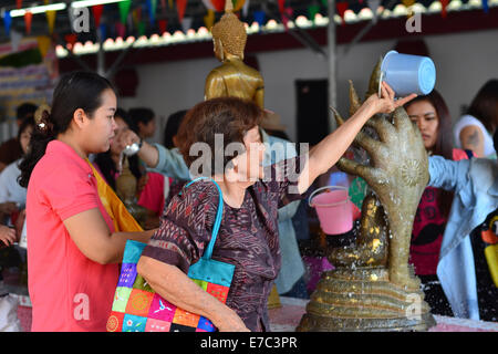 Jour de Songkran Banque D'Images